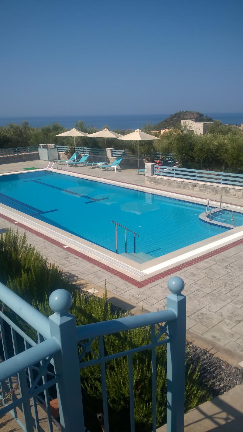 Sunday Maria Hotel Ступа Екстериор снимка