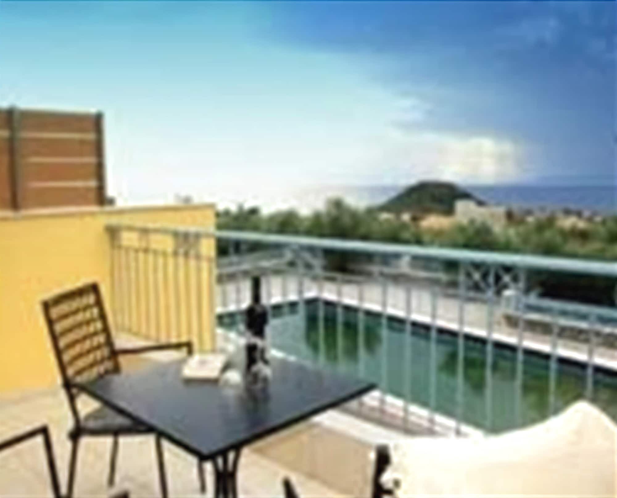 Sunday Maria Hotel Ступа Екстериор снимка
